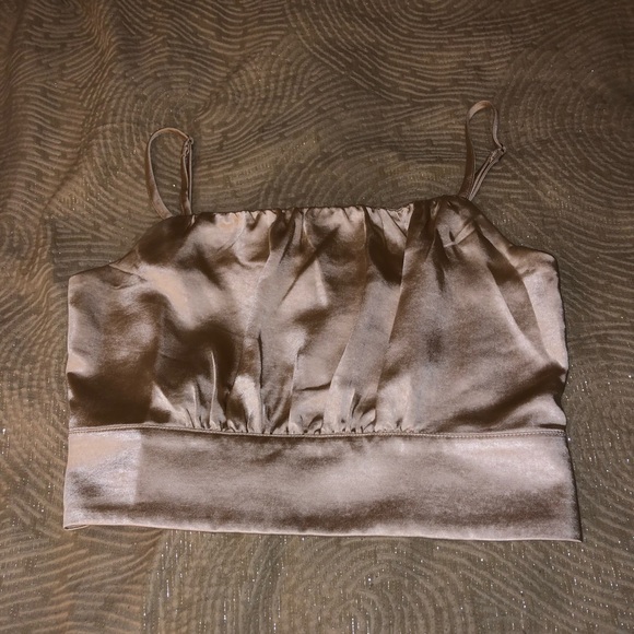 Satin blouse tank - Picture 3 of 5